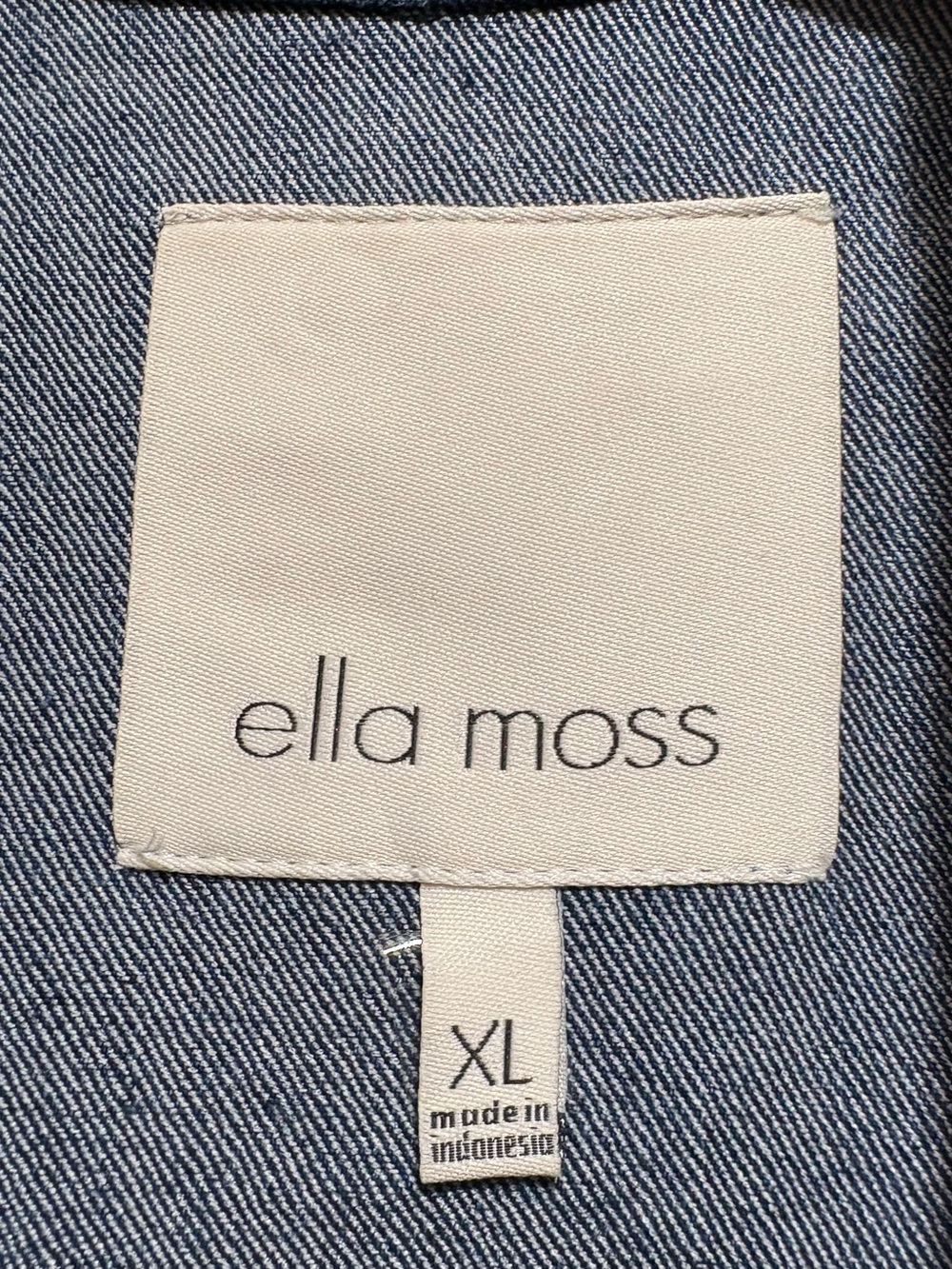 Ella Moss Medium Blue Denim Trucker Jacket - Picture 2 of 4